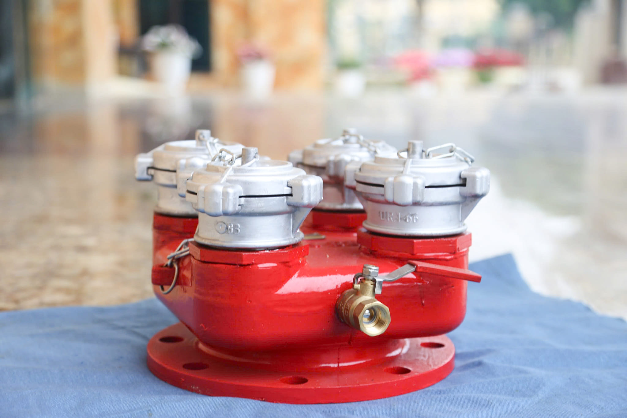 Họng tiếp nước 2 cửa Họng tiếp nước 2 cửa