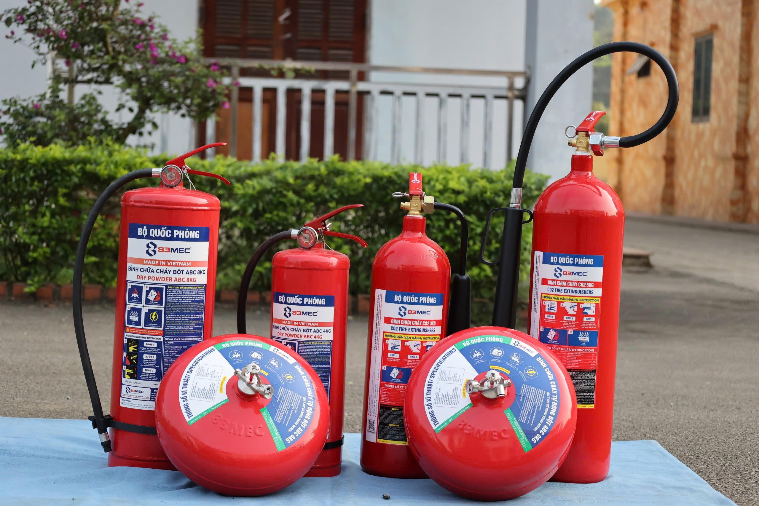Bình chữa cháy nổi bật ở tính cơ động, dễ sử dụng ngay cả với người không có kinh nghiệm